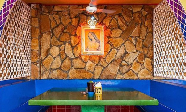 Cafes In Seminyak With Outdoor Seating