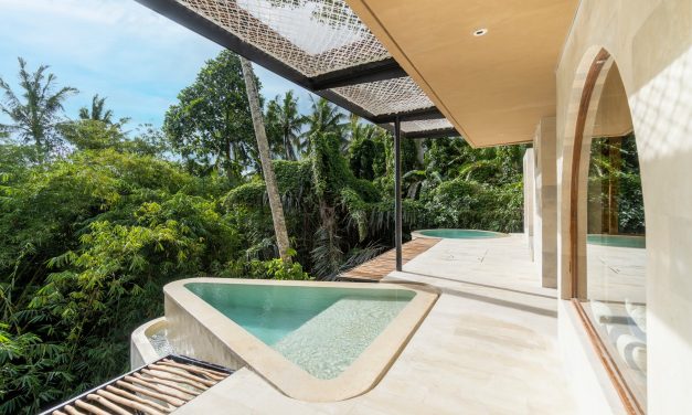 Kuta Adventure Photo Opportunities At Sunset