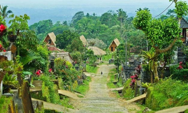 Handmade Jewelry Kuta Souvenirs