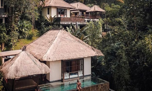 Luxury Beachfront Resorts In Bali With Private Villas