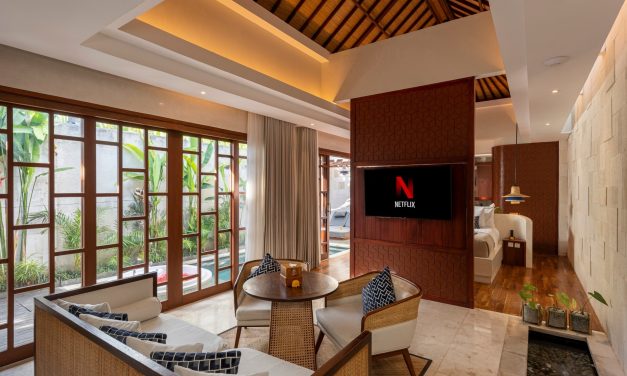 Romantic Getaway Tanah Lot Resorts For Anniversaries