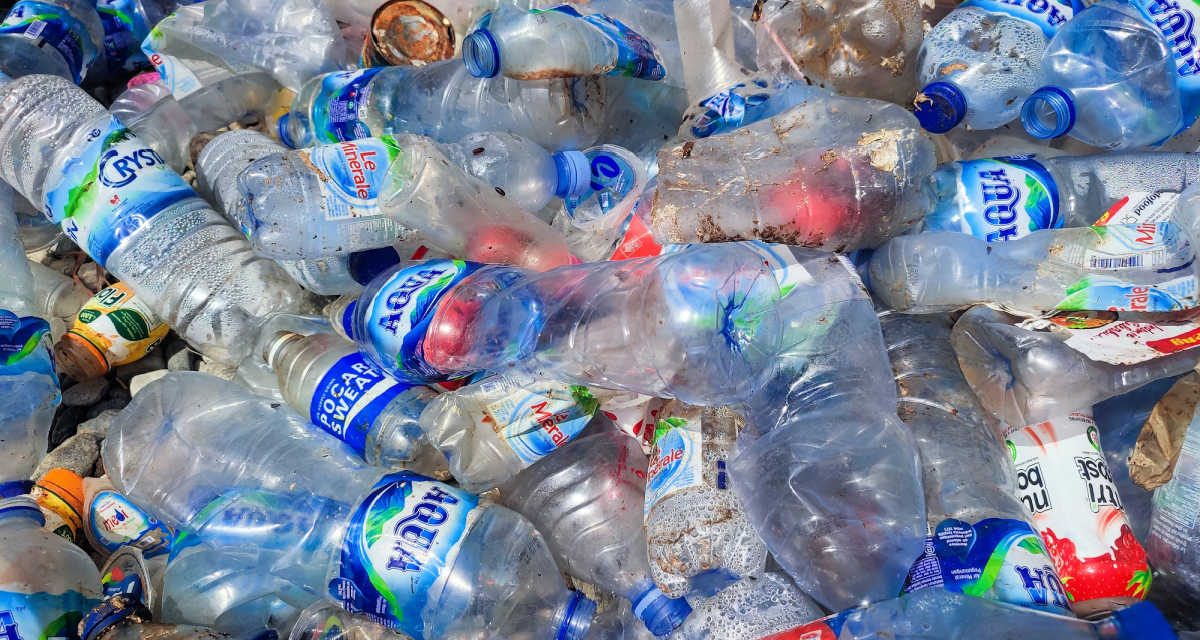 Tourists Give Backing To Bali’s New Ban On Plastics As Governor Takes Next Steps