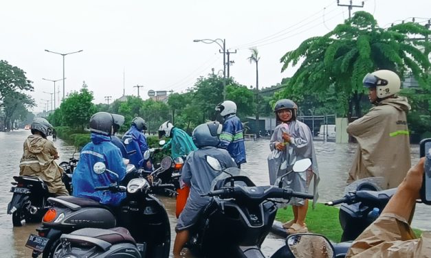 Minsters Assure Bali Tourist Safety As More Flooding Hits Canggu