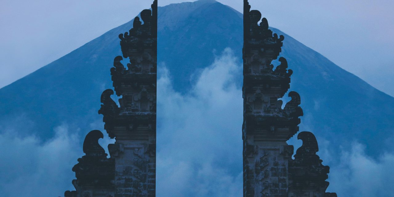 Nightlife in Seminyak: The Best Bars and Entertainment Venues