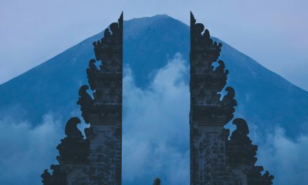 Nightlife in Seminyak: The Best Bars and Entertainment Venues