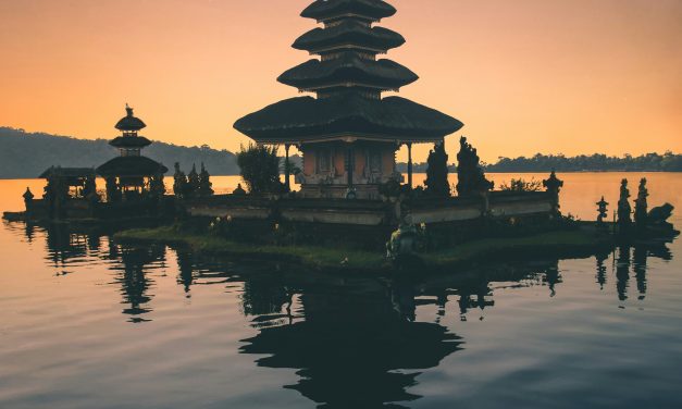 Top Restaurants in Seminyak: A Food Lover’s Guide