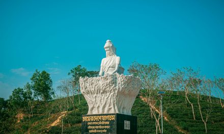 Seminyak Restaurants: Complete Dining Guide to Bali’s Food Paradise
    <div class="agoda-widget-container" style="margin: 30px auto; text-align: center; clear: both;">
        <div id="adgshp-1057899162-top"></div>
        <script type="text/javascript">
        (function() {
            var stg = new Object(); 
            stg.crt="4400207782257";
            stg.version="1.05"; 
            stg.id=stg.name="adgshp-1057899162-top"; 
            stg.Width="728px"; 
            stg.Height="90px";
            stg.RefKey="n+6Yd+4G56NUyOfdQAQQ/Q==";
            stg.AutoScrollSpeed=3000;
            stg.AutoScrollToggle=true;
            stg.SearchboxShow=false;
            stg.DiscountedOnly=true;
            stg.Layout="widedynamic"; 
            stg.Language="en-us";
            stg.ApiKey="32d3ebbc-e5d5-4a35-824a-e9d09ddd8ca8";
            stg.Cid="1954549";  
            stg.Area="27988"; 
            stg.City="17193";
            stg.Currency="USD";
            stg.OverideConf=false; 
            new AgdDynamic("adgshp-1057899162-top").initialize(stg);
        })();
        </script>
    </div>